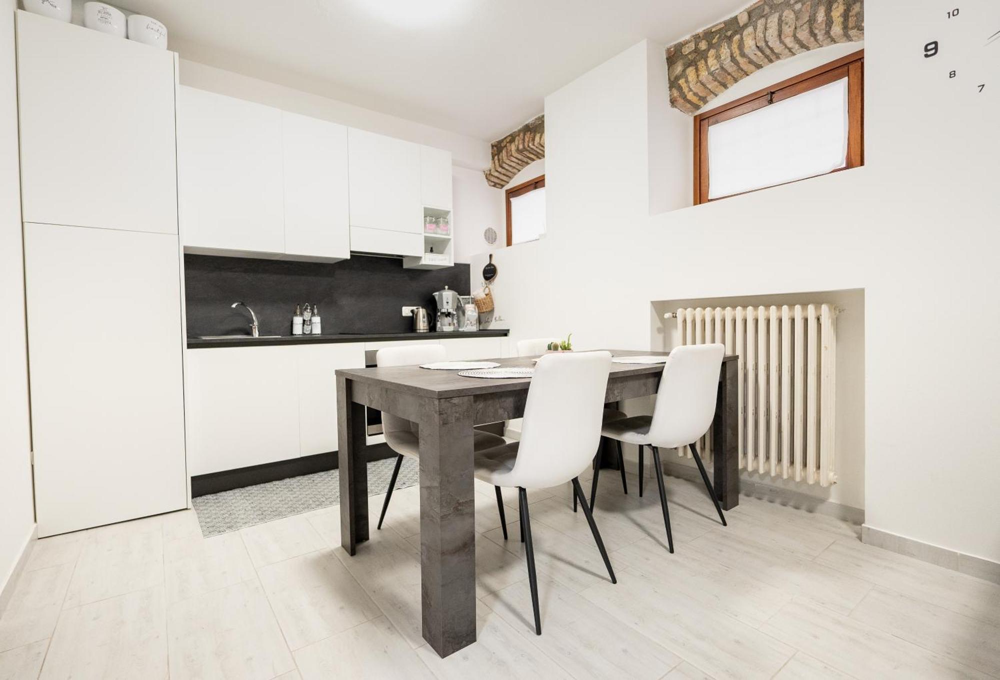 C-Apartment Lake Garda Сало Екстер'єр фото