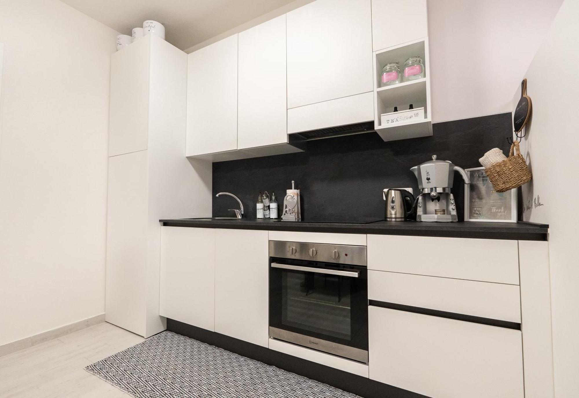 C-Apartment Lake Garda Сало Екстер'єр фото